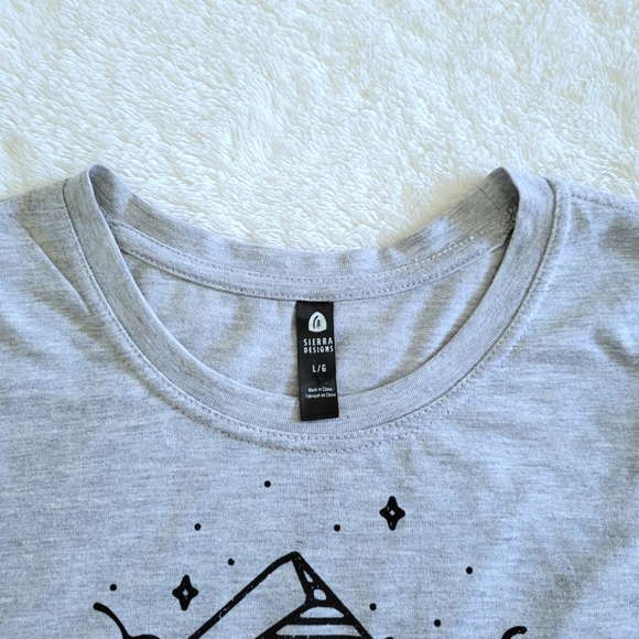 Sierra Designs "Let's Go To The Mountains"⛰️ Graphic Tee👕 - NWT - Picture 3 of 12